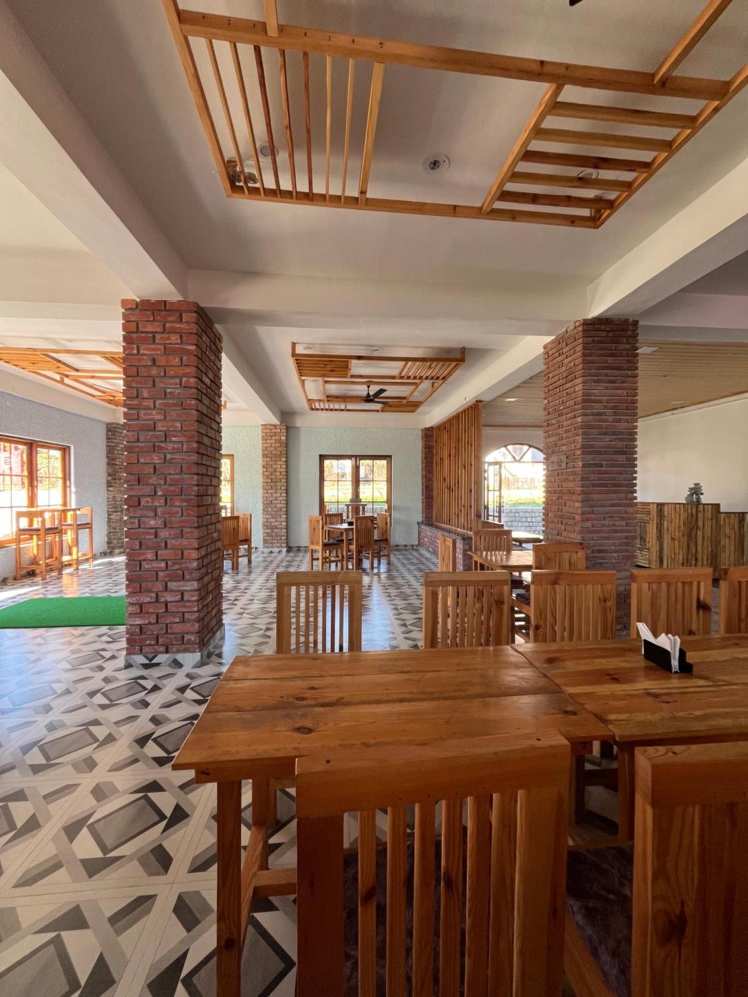 Hotel Paul Villa Bir  Exterior photo